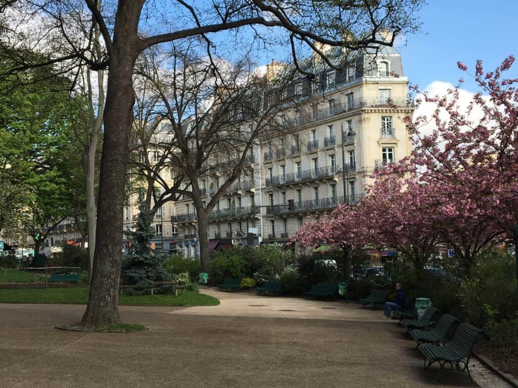 Square Paul-Langevin