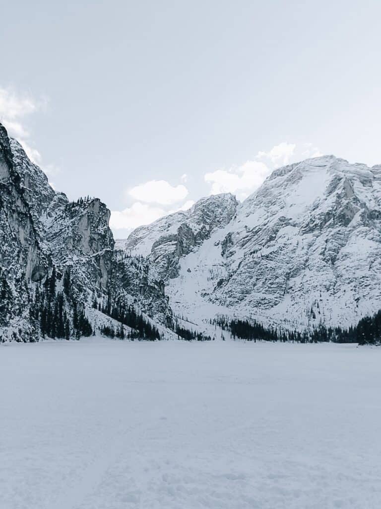 Frozen Lago Di Braies