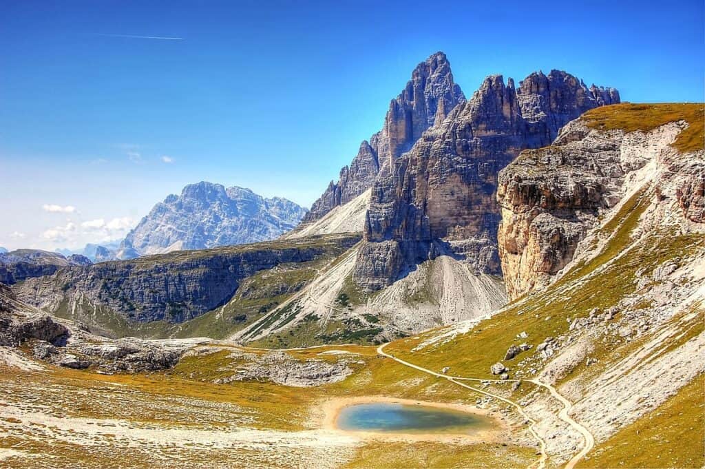 dolomites-The Three Peaks of Lavaredo