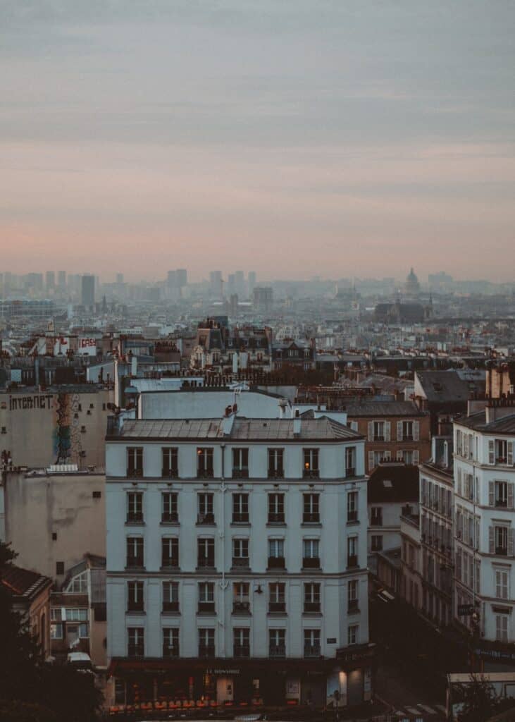 plan a trip to Paris