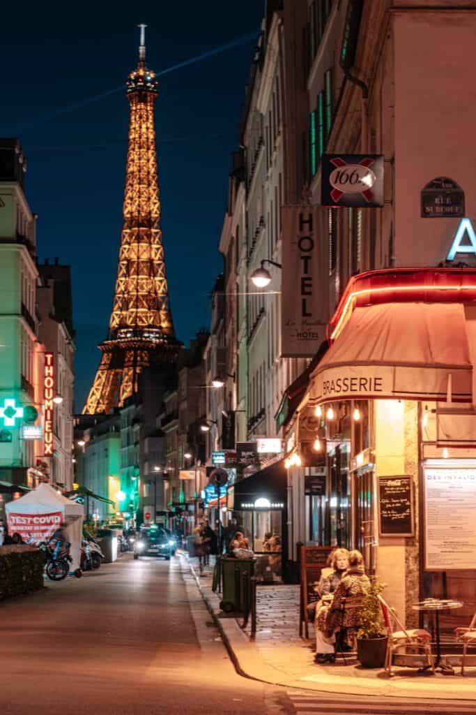plan a trip to Paris