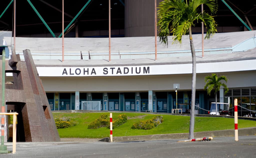 Aloha Stadium Swap Meet